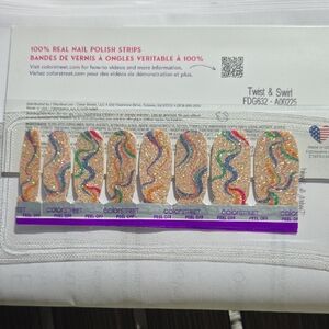 Color Street Vibrant Swirl Nail Strips